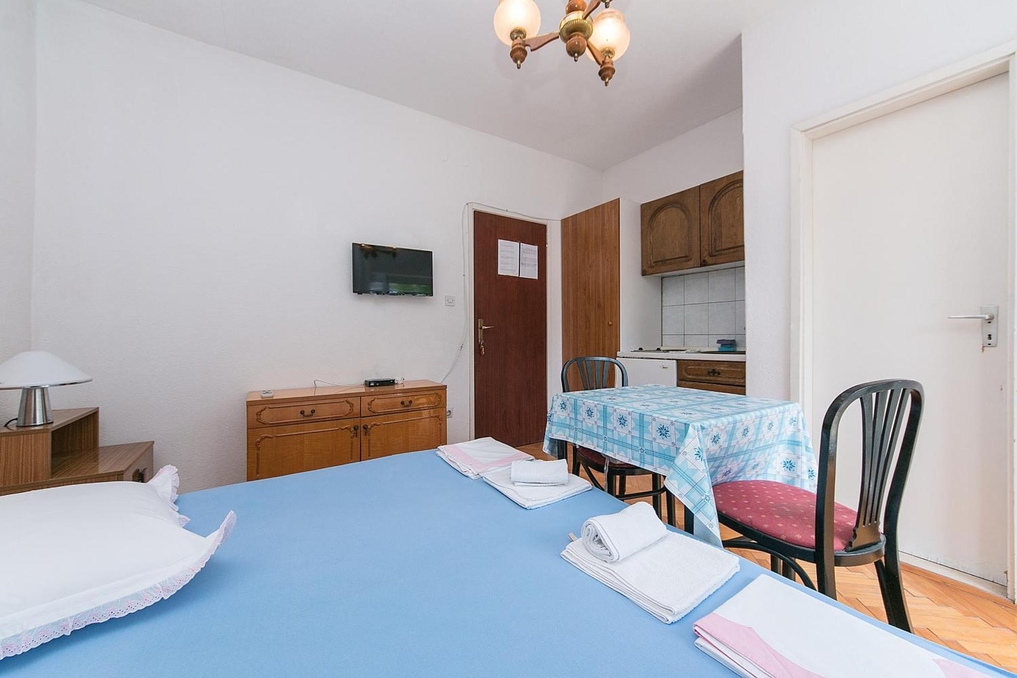 Apartments With A Parking Space Baska Voda, Makarska - 6773 Номер фото